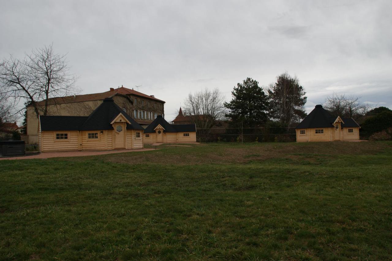 Les Cabanes Du Grand Nord Pradines  Esterno foto