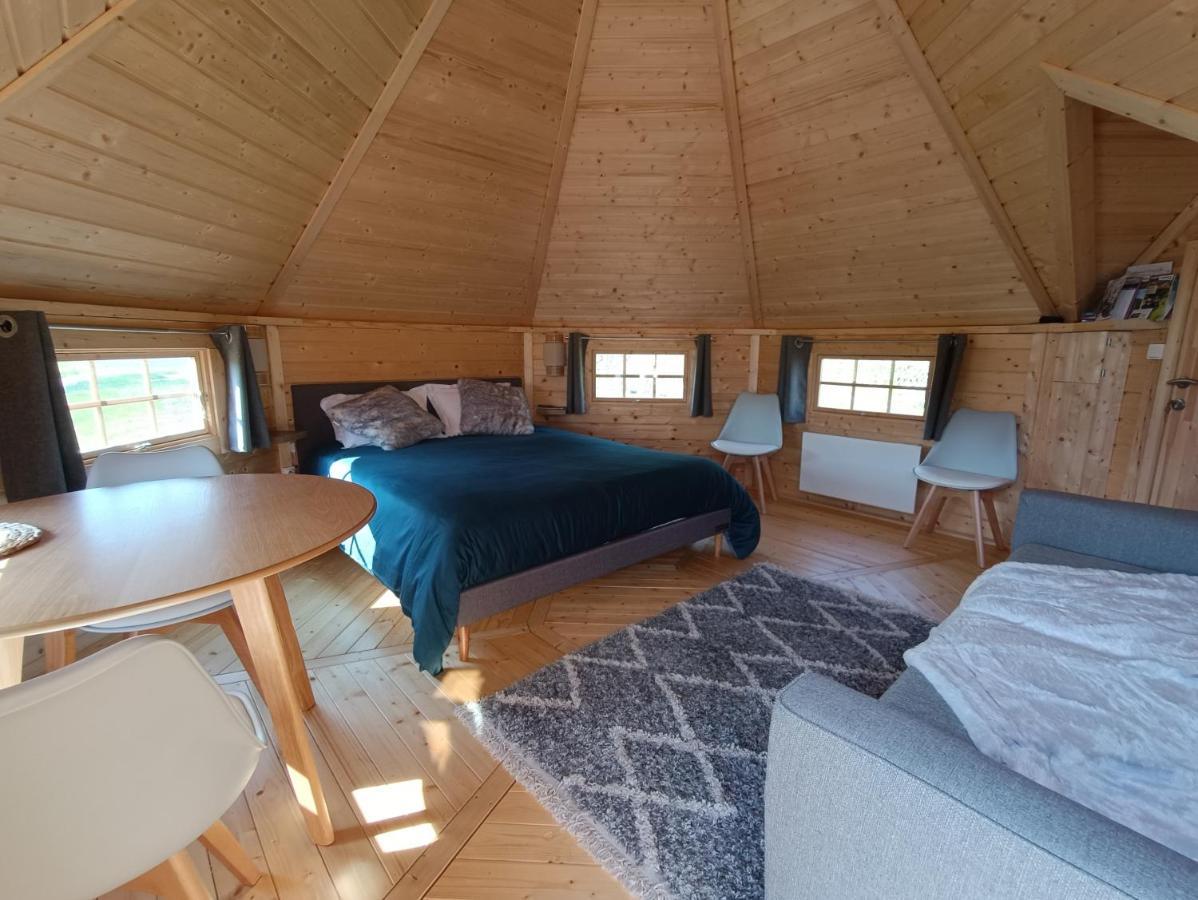 Les Cabanes Du Grand Nord Pradines  Esterno foto