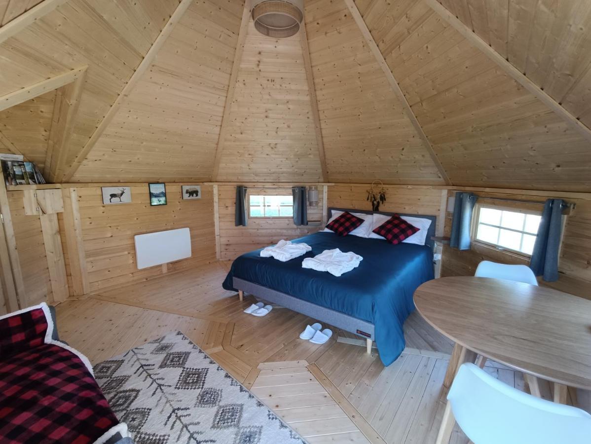 Les Cabanes Du Grand Nord Pradines  Esterno foto